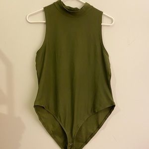 Derek Heart | Olive Green Mock Neck Bodysuit Sz L
